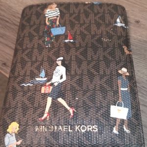 Michael Kors Passport Travel Wallet